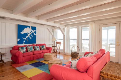 Cuddlefish by Oak Island Accommodations - photo 19