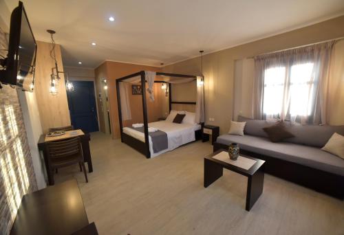 Shining Star Petra — 4-Star Luxury Hotel in Petra, Greece