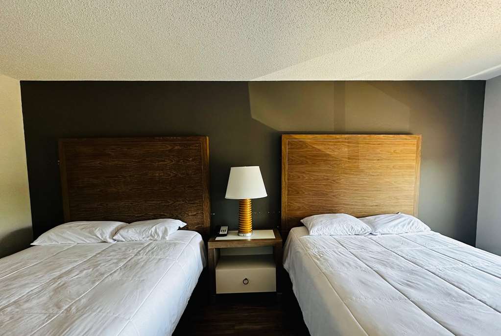 Baymont Inn and Suites by Wyndham Columbus Near OSU - photo 20
