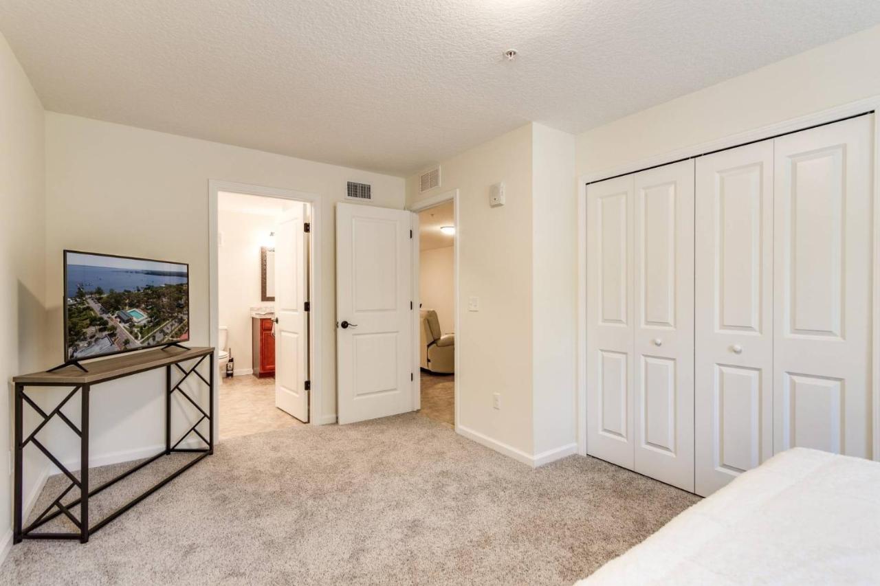 Oak Street #13 - photo 11