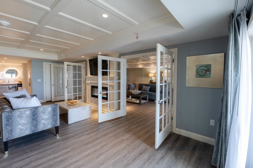 Hotel Lbi - photo 30