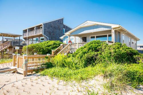 God is Nigh by Oak Island Accommodations - photo 38