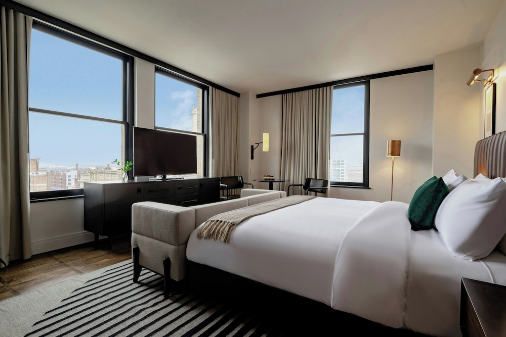Surety Hotel Autograph Collection - photo 22