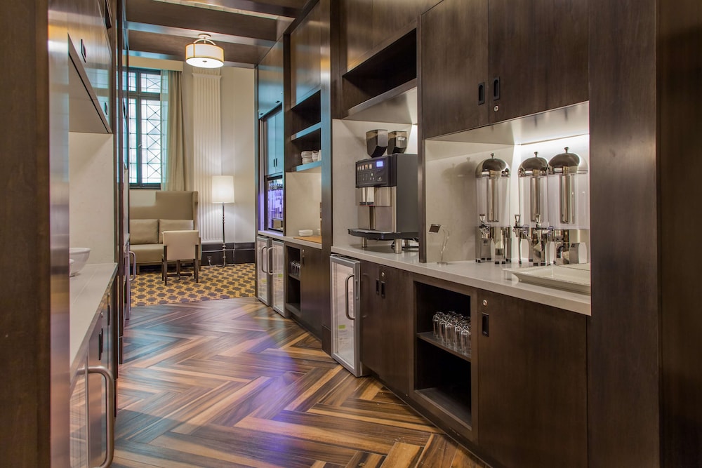 Hilton New Orleans St. Charles Avenue - photo 42