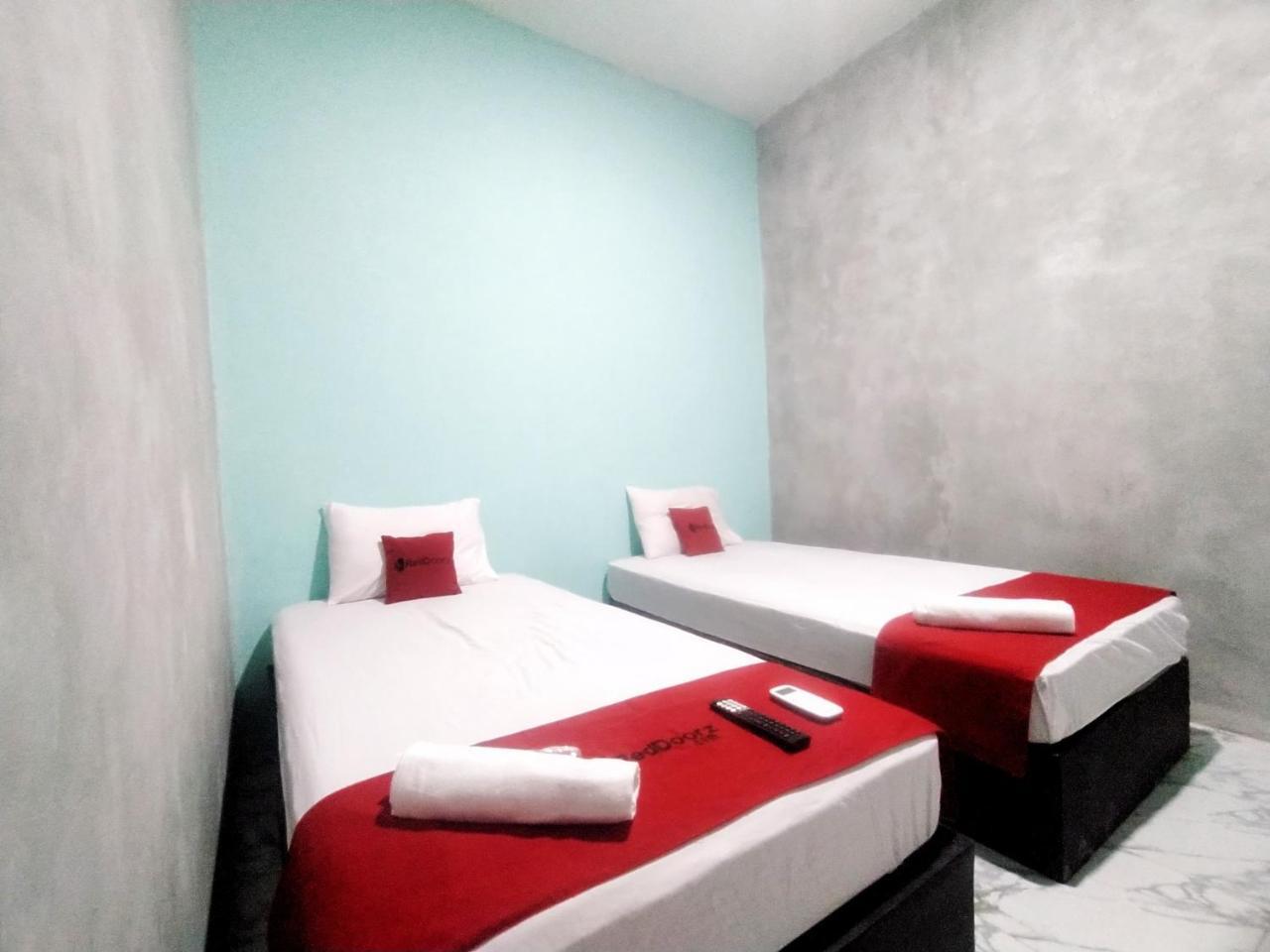 RedDoorz Syariah near Exit Tol Bojong Pekalongan in Pekalongan, Indonesia