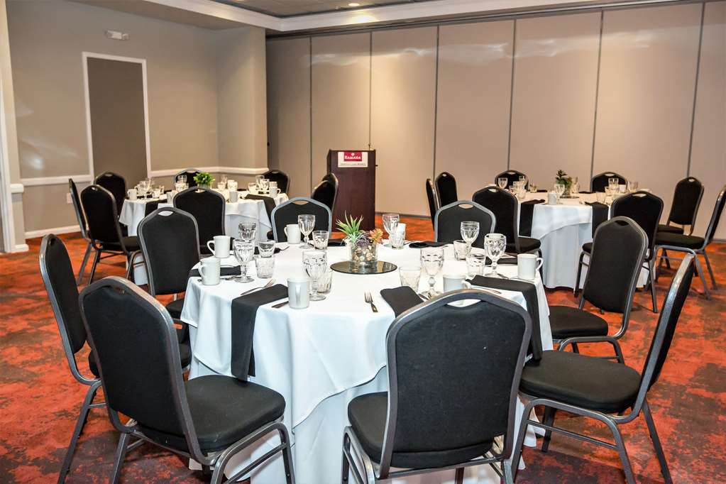 Ramada Hotel & Conference Center by Wyndham Jacksonville - photo 37