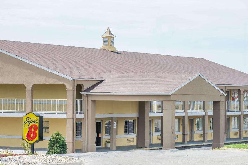 Super 8 By Wyndham Junction City in Junction, United States