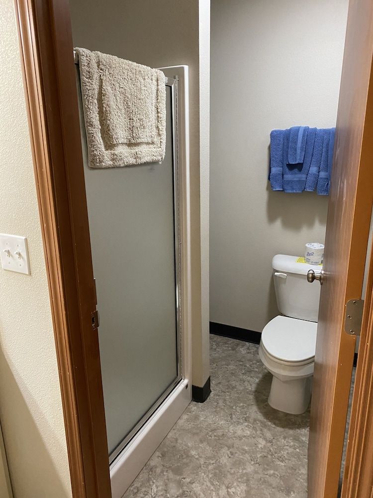 Prairie Suites — Williston
