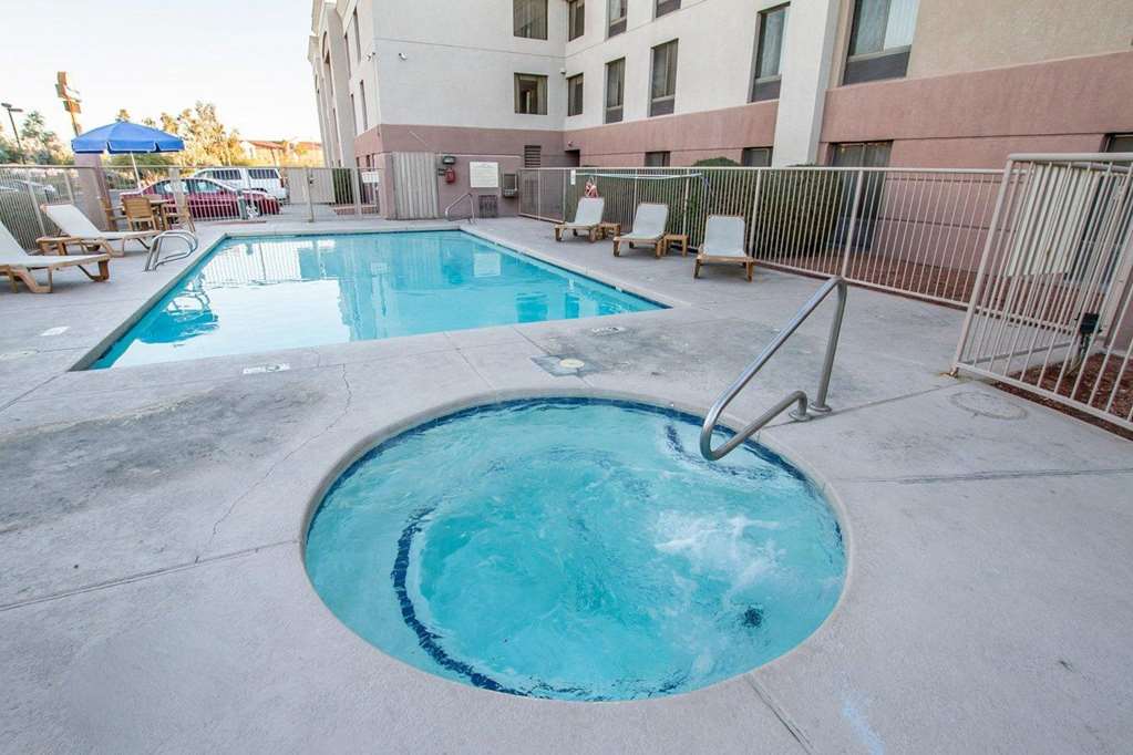 Comfort Inn I 10 West at 51st Ave - photo 22