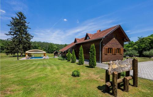 3 Bedroom Gorgeous Home In Cacinci — 4-Star Luxury Hotel in Cacinci, Croatia