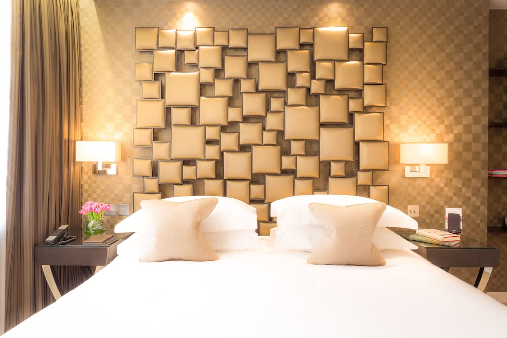 Ten Manchester Street Hotel