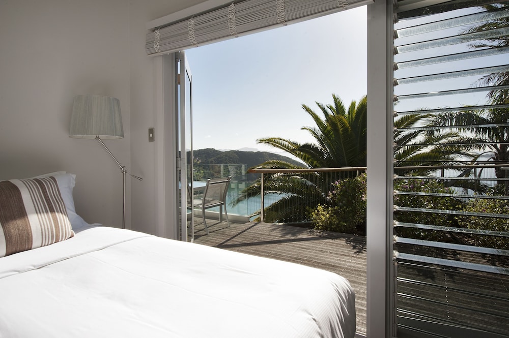 Cloud 9 Luxury Villa — Paihia — photo 3