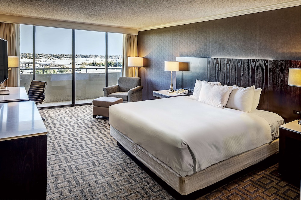 Hilton Sacramento Arden West - photo 7