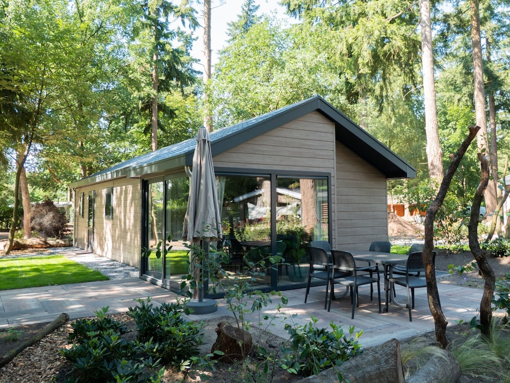 Modern Chalet With Dishwasher Near Utrecht