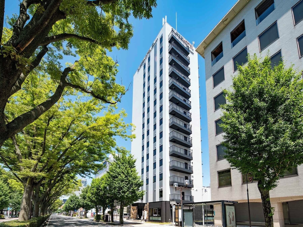 Super Hotel Premier Toyama Castle Park in Toyama, Japan