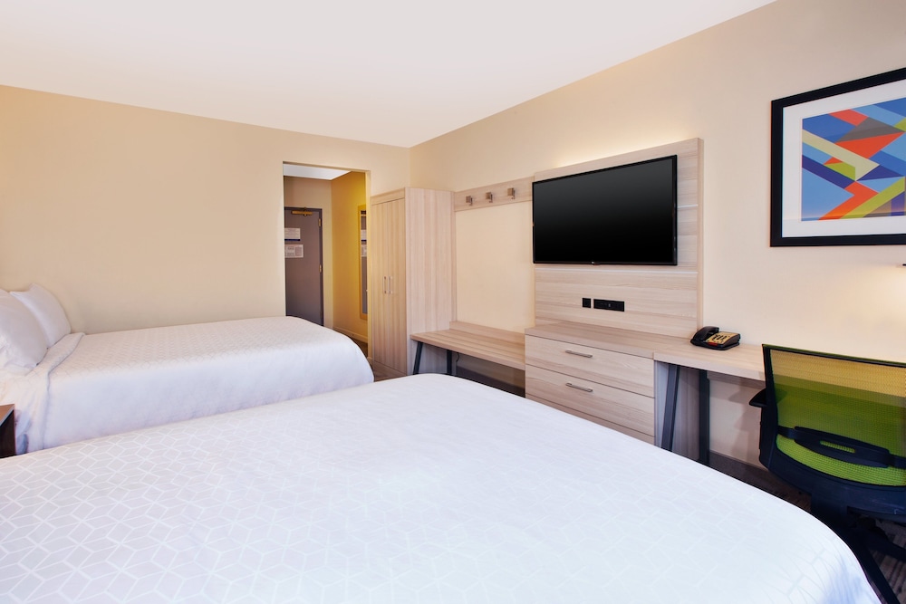 Holiday Inn Express & Suites Absecon Atlantic City by IHG - photo 14