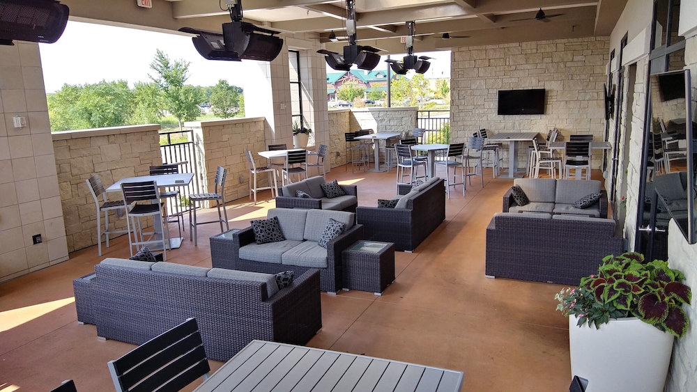 Hilton Garden Inn Madison Sun Prairie - photo 80