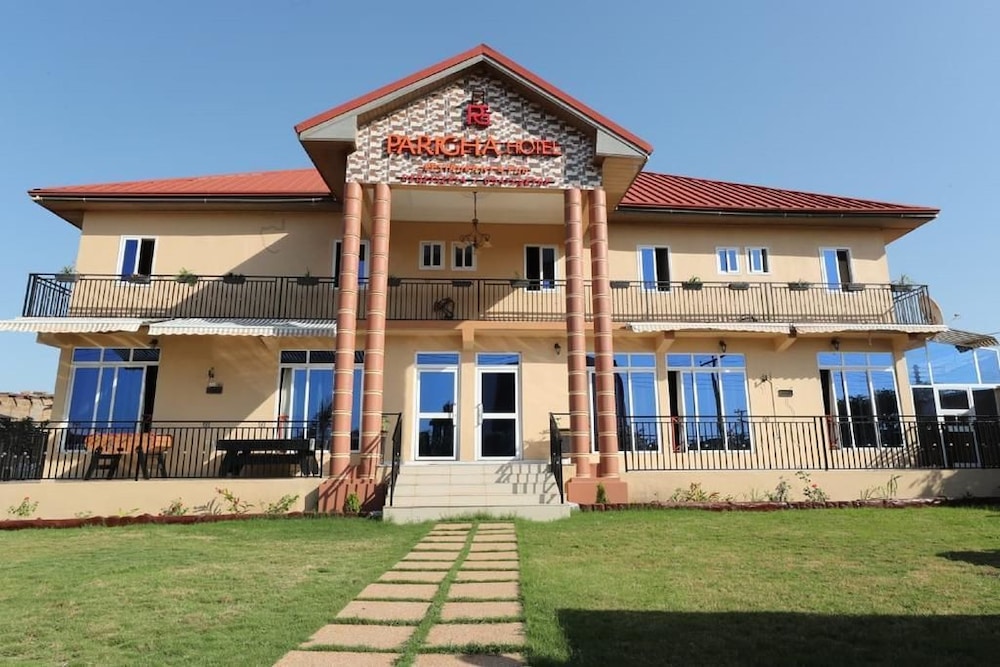 Parigha Hotel - last minute hotel in Accra