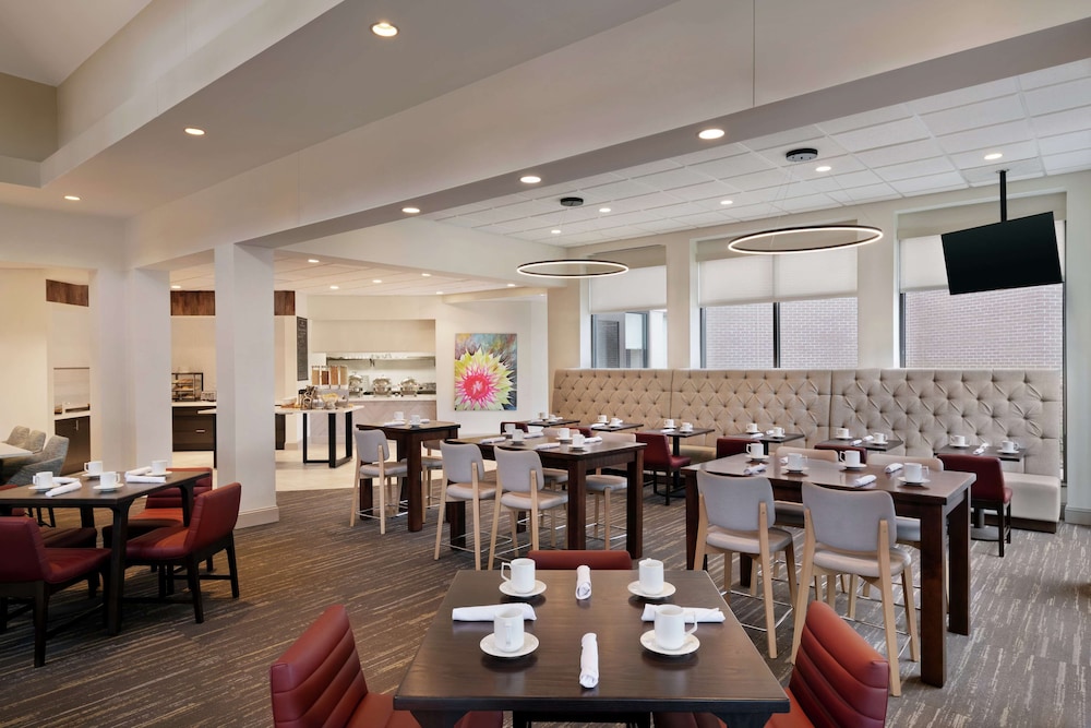 Hilton Garden Inn Charlotte Ayrsley - photo 24