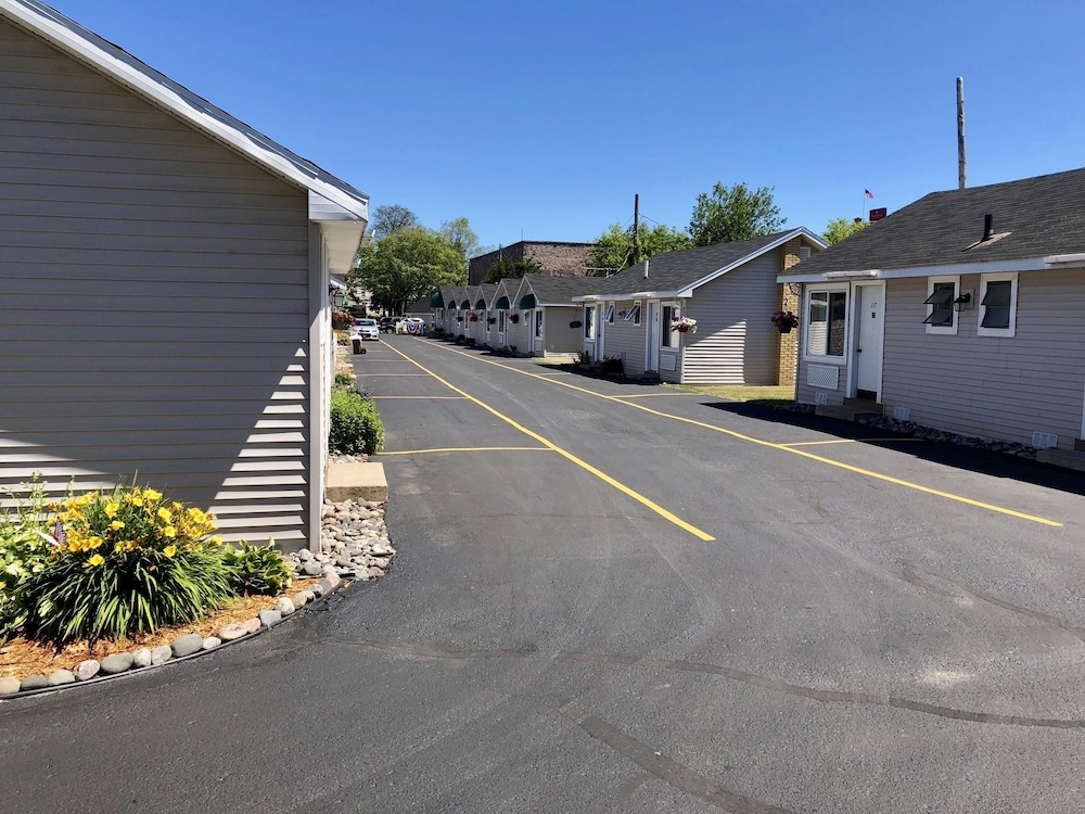 Lockview Motel - photo 53