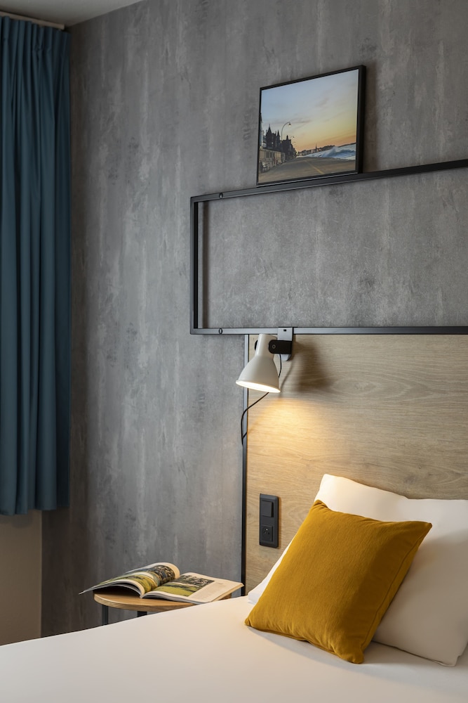 ibis Saint Malo La Madeleine in Saint-Malo, France