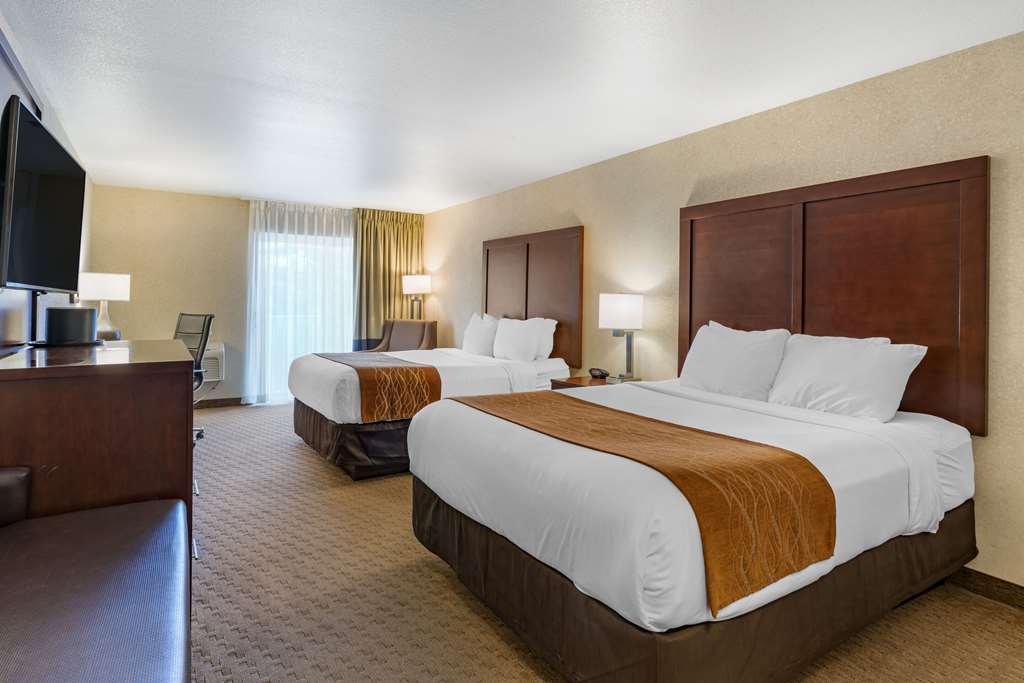 Comfort Inn & Suites Lincoln City - photo 15