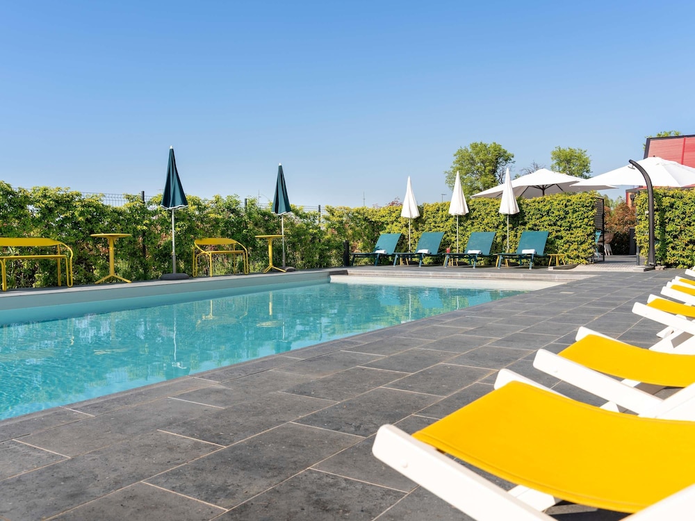 Ibis Styles Miramas Provence — Miramas