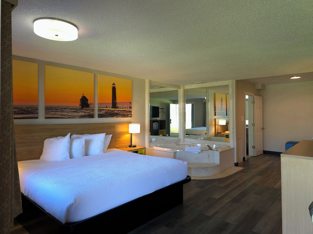 Days Inn & Suites by Wyndham Port Huron - photo 30
