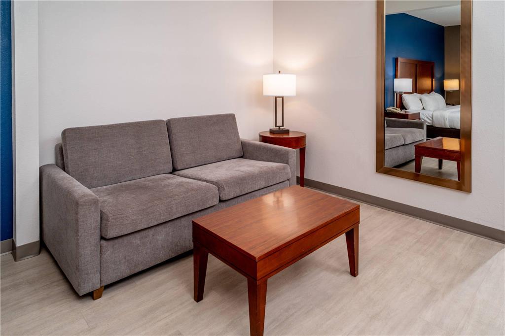 Comfort Suites Prestonsburg West - photo 12