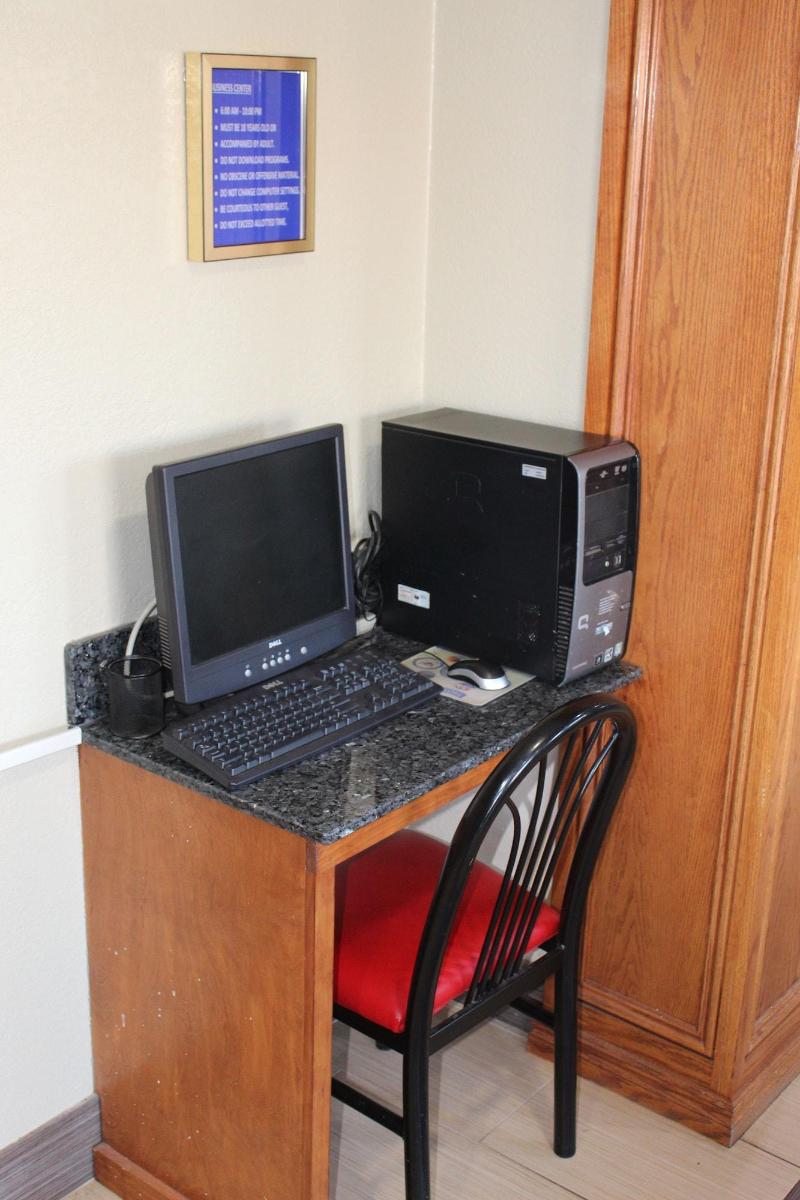 Motel6 Oklahoma City OK Frontier City - photo 41