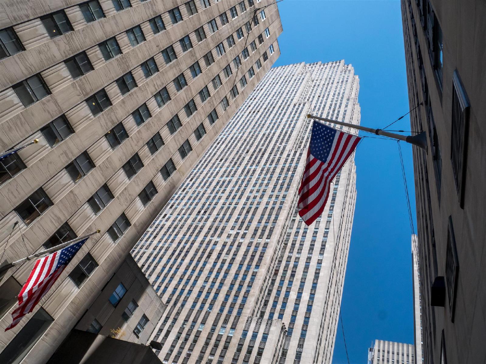 777 6Th Avenue Apartments — 4-Star Luxury Hotel in New York City, United States