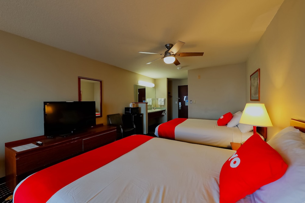 Siletz Bay Beachfront Hotel by OYO Lincoln City - photo 68