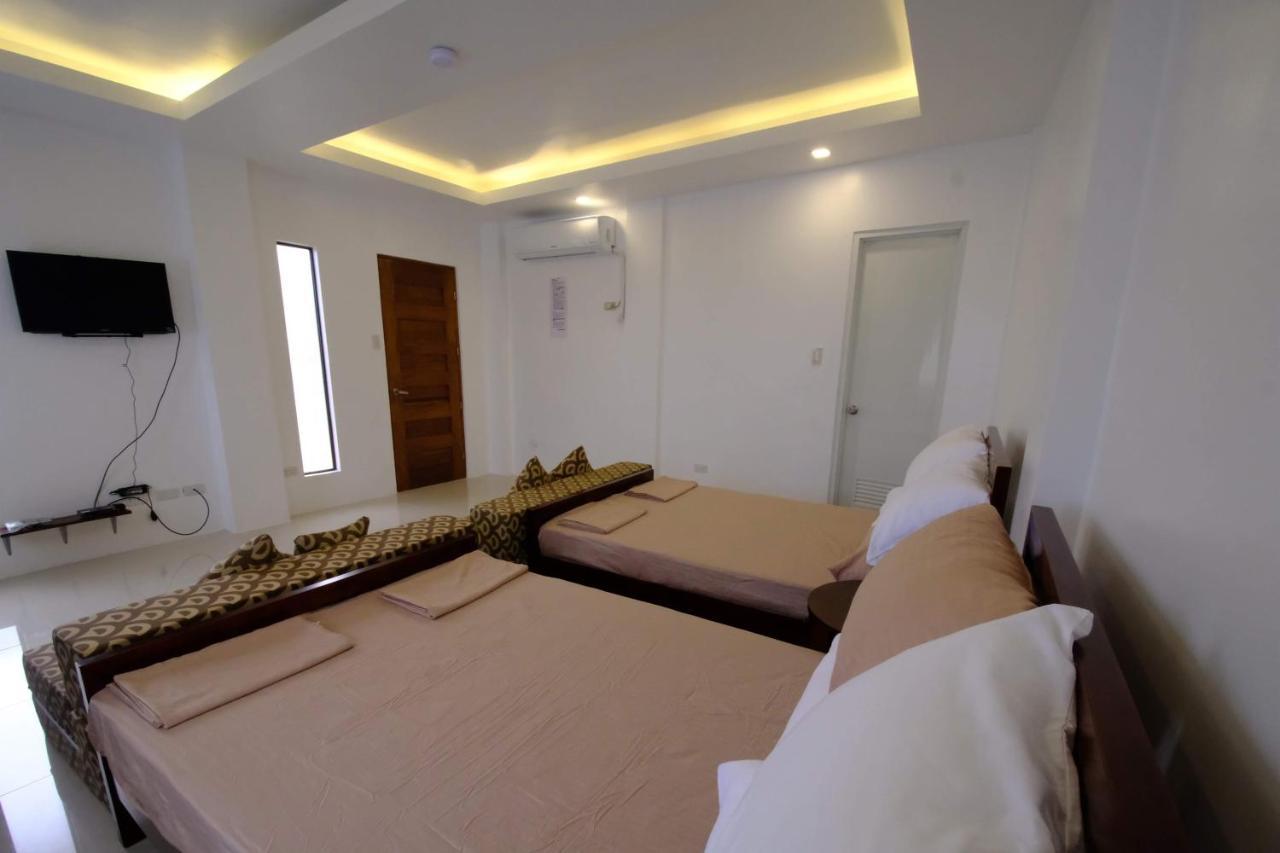 Melronz Inn in Oslob, Philippines