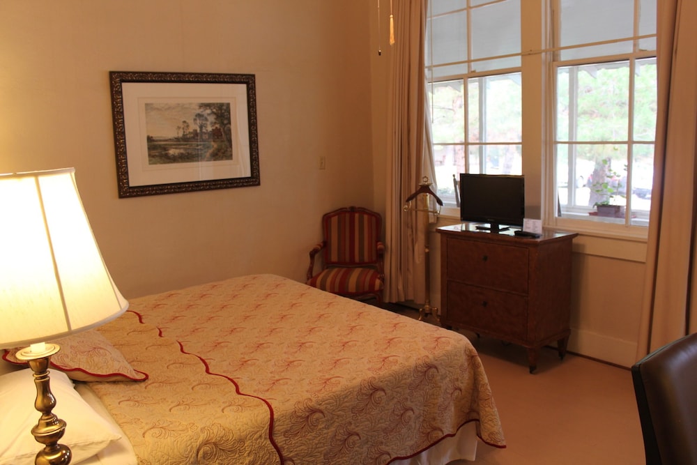 The Hotel Limpia - photo 23