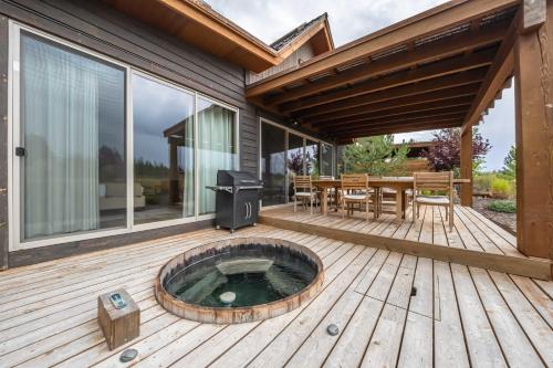 Getaway at the Wilderness Club in Eureka, United States