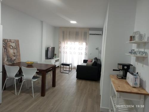Trafalgar Royal — hotel in Adra