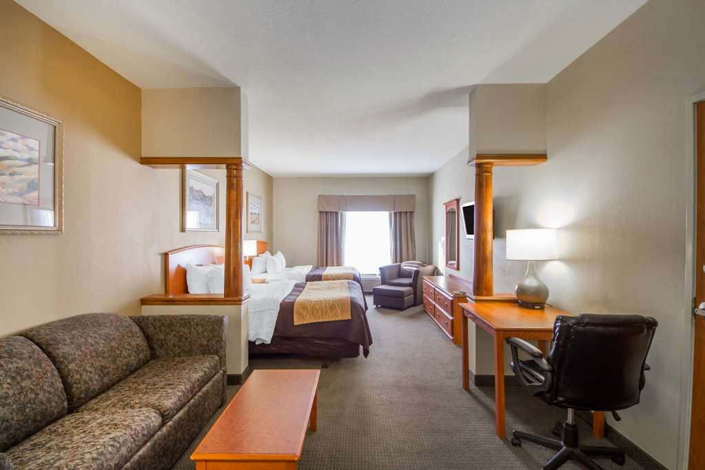 Quality Inn & Suites Pryor - photo 11