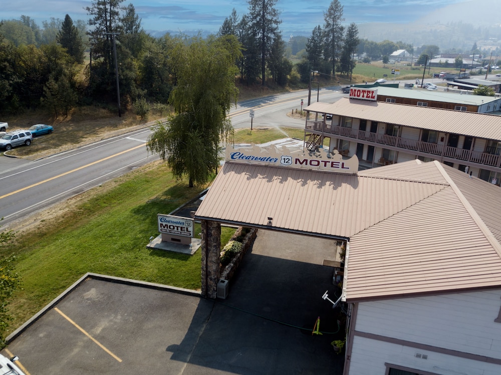 Clearwater 12 Motel - photo 21