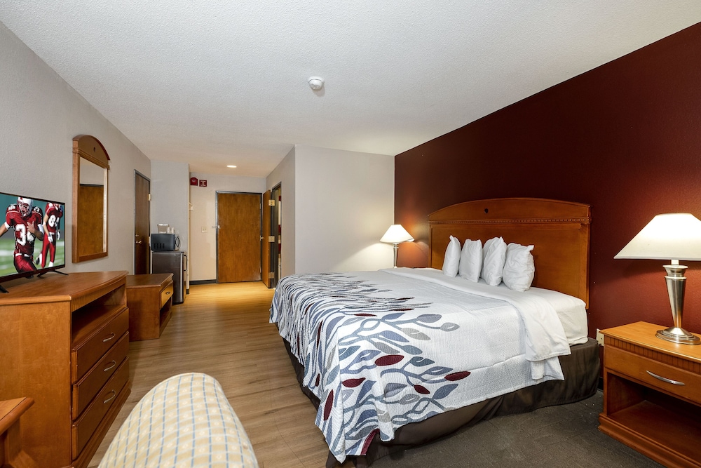 Red Roof Inn Fulton - photo 17