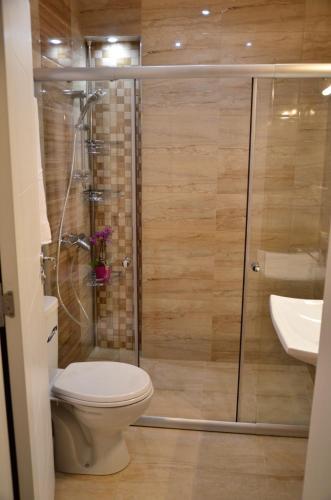 Guesthouse Green Fields — 4-Star Luxury Hotel in Garmen, Bulgaria