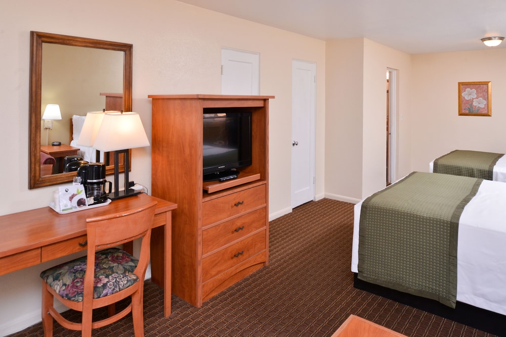 Travelodge by Wyndham Eugene Downtown University of Oregon - photo 25
