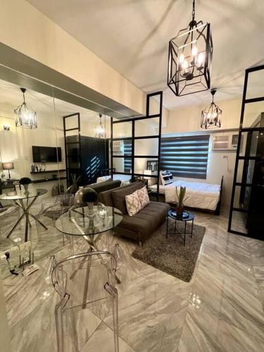 Luxury Style Living Netflix Ready — 4-Star Luxury Hotel in Manila, Philippines