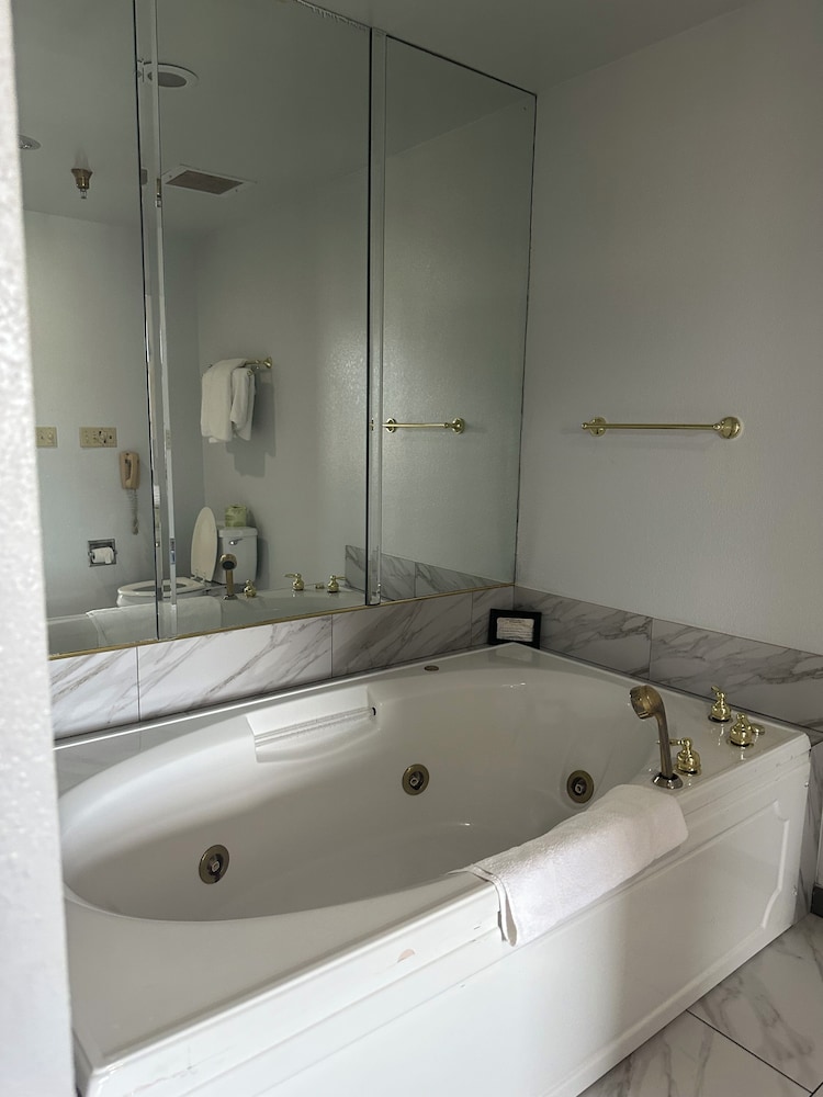 The Inn at Mountainview - photo 19