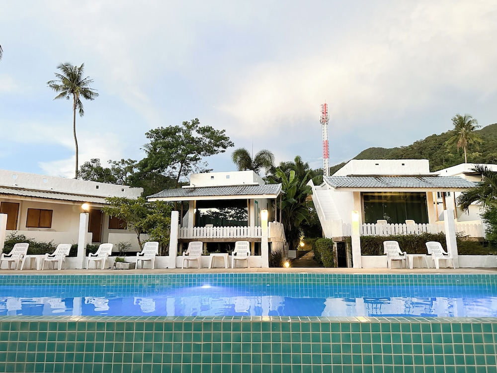 Capital O 75411 Navagio Boutique Koh Chang in Prachuap Khiri Khan, Thailand