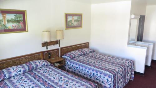 Eagle Rock Motel - photo 22