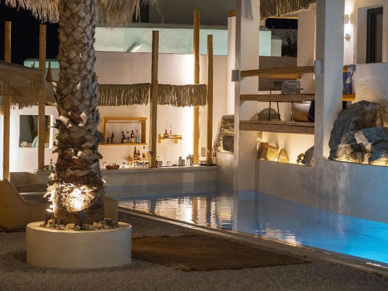 Sandaya Luxury Suites — 4-Star Luxury Hotel in Paros, Greece