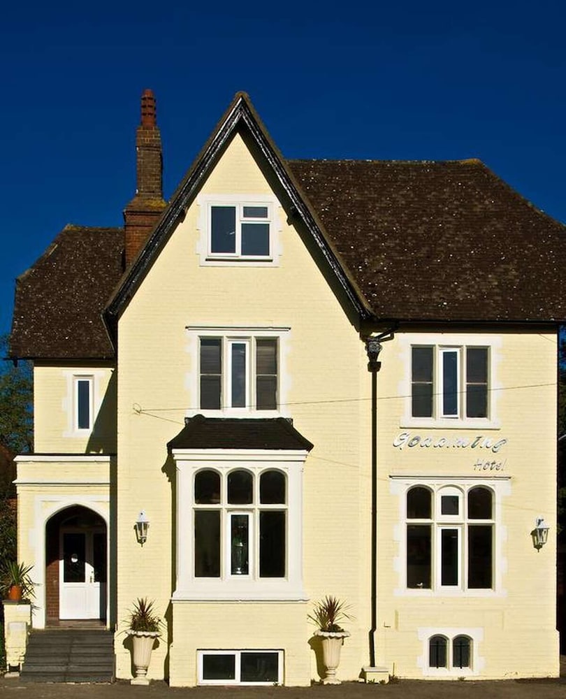 Godalming Hotel in Godalming, United Kingdom