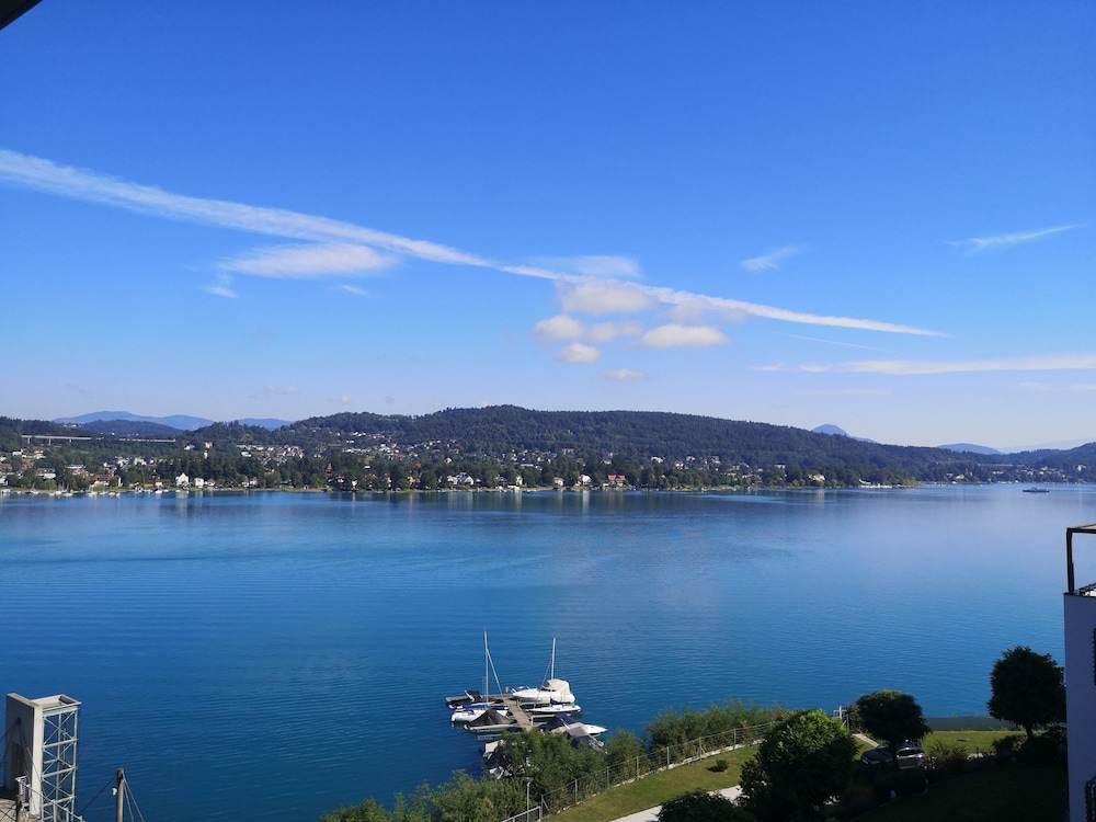 Aenea Designhotel in Maria Woerth, Austria