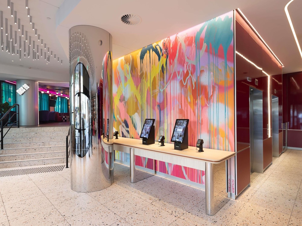 Travelodge Hotel Sydney