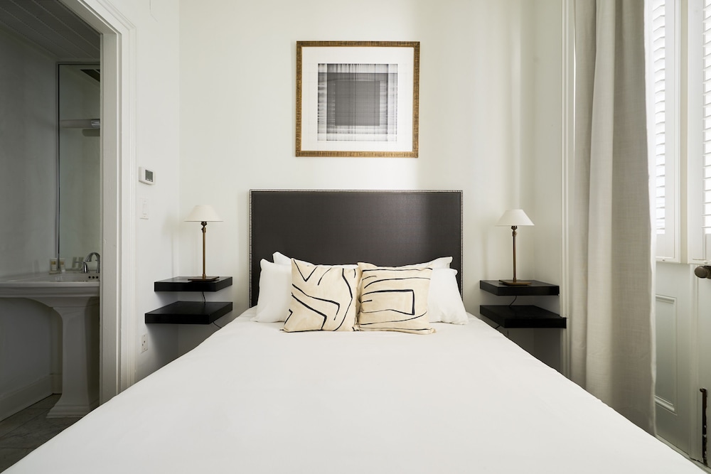 St. Helene Hotel - photo 18
